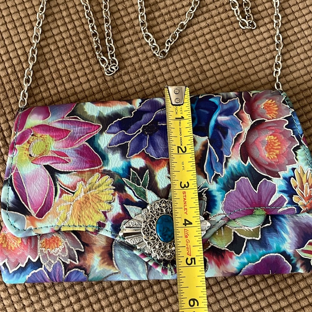 Kemestry leather hand tooled exquisite silver trim long chain purse/clutch NWOT - Picture 4 of 12